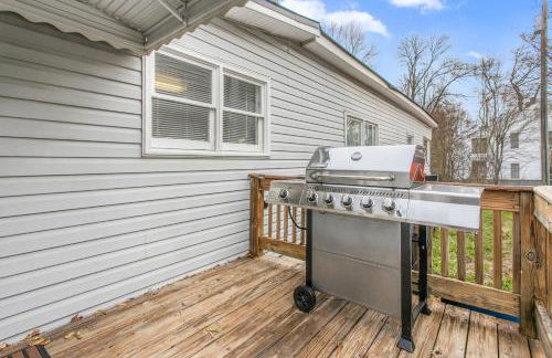 Cozy 3BD with Air Hockey, BBQ - Near Duke University - Foto 40