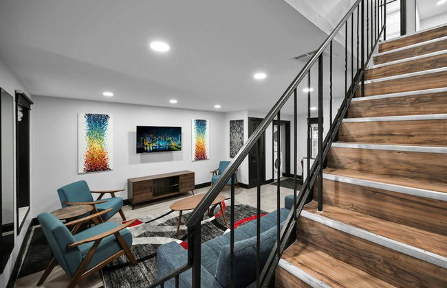 Escape to This Gorgeous new Wilton Manors Villa - Photo 18