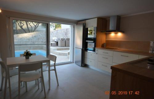 Dreamlodge - Luxe Dalmatian Villa, private pool, parking, mooring, breathtaking sea & mountain view, at 150 m from idyllic private beach - Foto 48