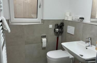 EMMA Gardencity Basement Flat - Foto 5