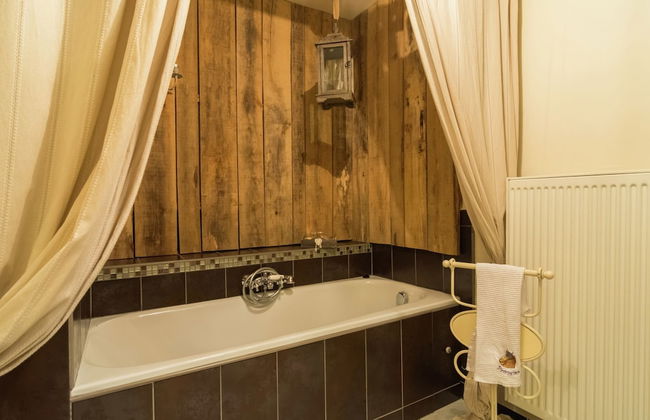 Quaint Holiday Home in Bievre in the Forest - Foto 25