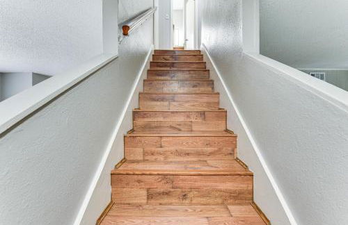 2 Mi to Garniers Beach Park Pet-Friendly FWB Home - Foto 12