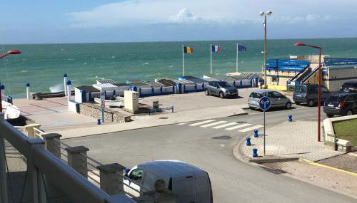 LE BON ENDROIT en bord de mer, vue mer et wifi - Foto 2