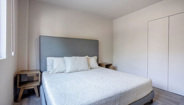 Relax & Recharge in Roma - Elevator - Sleeps 7 - Foto 5, Habitación