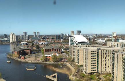 Penthouse-Like Apartment with City & Waterfront Views in Old Trafford with 500Mbps Internet and Netflix - Foto 28