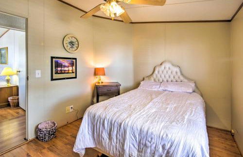 Cozy Yuma Retreat with Furnished Patio and Grill! - Foto 16