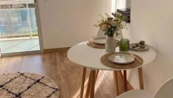 Sea view flat with car park boarder Cannes - Foto 3