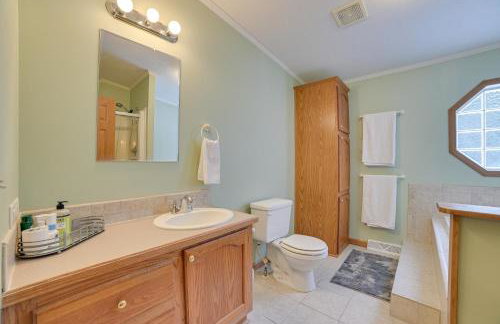 Cheboygan Getaway with Fire Pit and Lake Access! - Photo 20