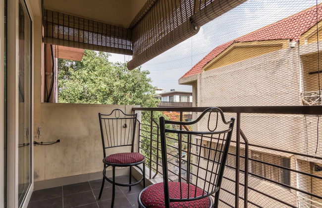 Luxury Apartment in Indiranagar - Photo 12