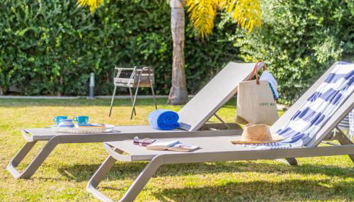 Villas Novochoro - Large Garden- Heatable Pool by DreamvillasAlbufeira - Foto 4, Garden, sunbed, Garden view