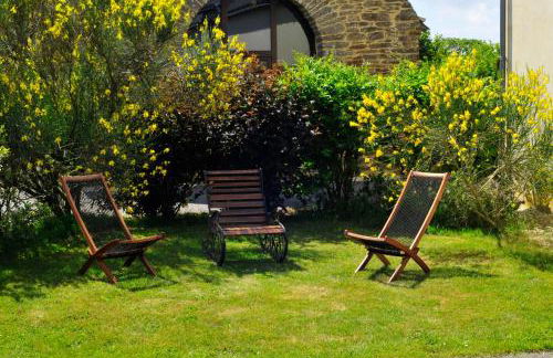 Yourte Roulotte et Gite de la Laïta - Foto 29