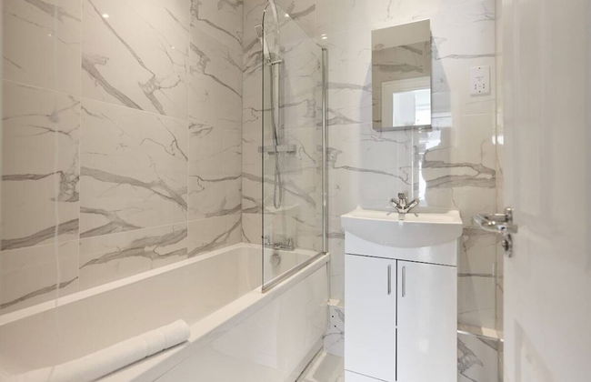 The Streatham Crib - Bright 2bdr Flat - Foto 13