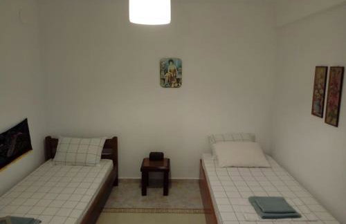 Trikeri pleasant stay - Photo 11