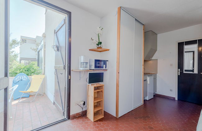 Apartment in Le Barcarès with garden and terrace - Photo 11