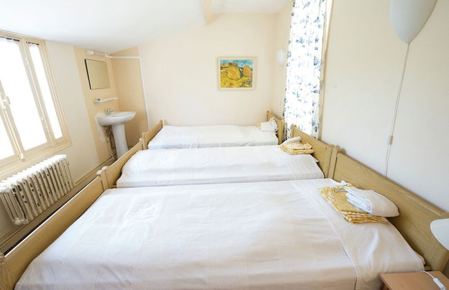 Unique Holiday Home in Saint-honore-les-bains With Garden - Foto 8