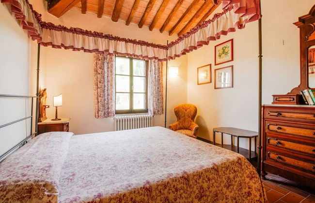 Rustic Farmhouse in Terricciola - Foto 5