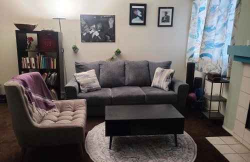 Guest Room in Sherman Oaks with private bathroom and balcony - Foto 9