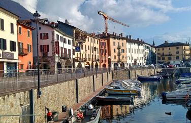 Lake Como PORTO VECCHIO - Charming Lakefront Apartment in the Heart of Domaso - Foto 42