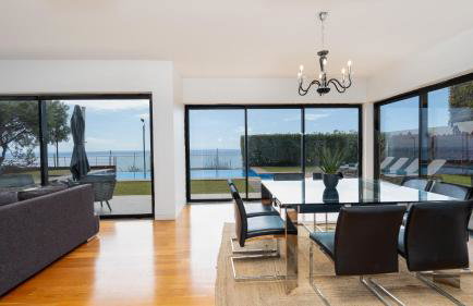 Villa Vitoria - by LovelyStay - Foto 12