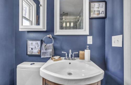 Swim and Relax In our Pool and Hot Tub and Recently Renovated - Foto 40