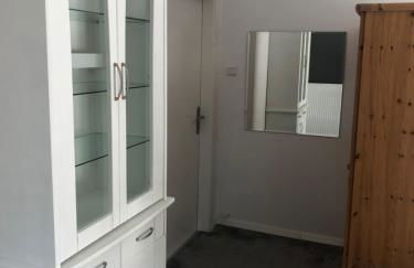 Stadtvilla-Apartment mit Parkblick und bester Verkehrsanbindung - Photo 12