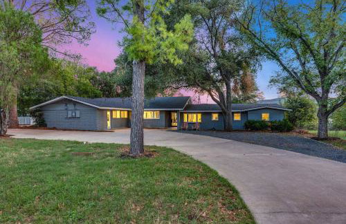 Beach House 2 on Lake LBJ - Sleeps 24 - Foto 15