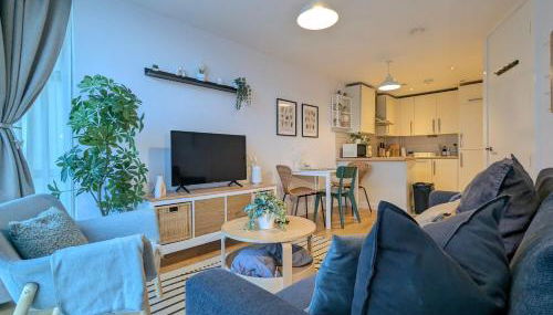 City Centre Morden 1-Bedroom Apt Near Dock - Foto 2