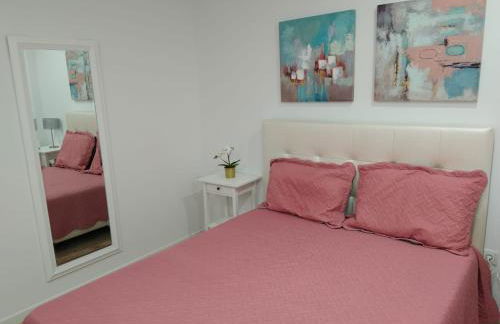 Gina House - Photo 9