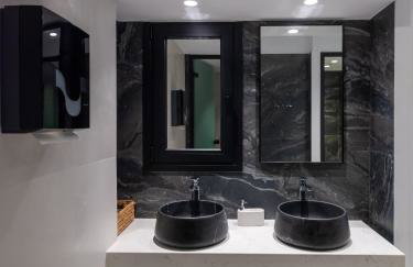 Captain Napoleon Paterakis CNP Luxurious Suites - Foto 27