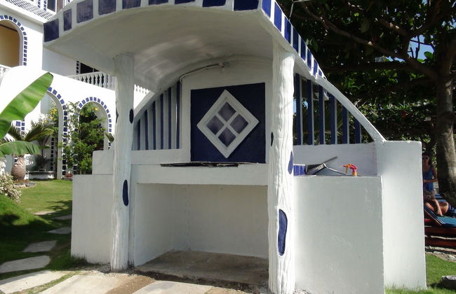 Squares Cafe and Apartments - Foto 31