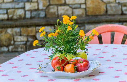 Σπίτι στο Τείχιο με θέα Βαρδούσια και Γκιώνα - Foto 18