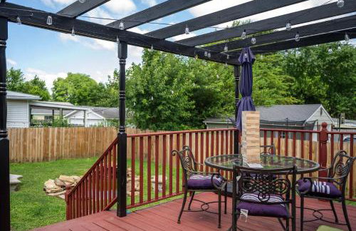 Prime Derby Location - Firepit - Yard - Family Friendly - Foto 5