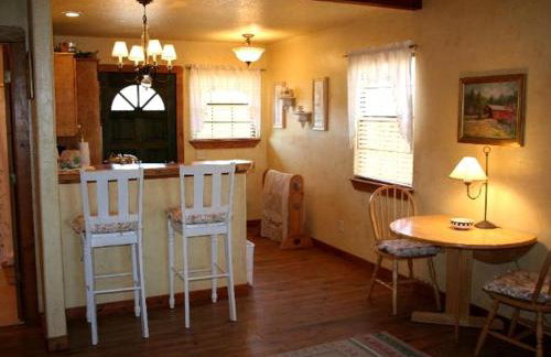 Sweet Cabin Rental for Family-Friendly Getaway near New Braunfels, Texas - Foto 7