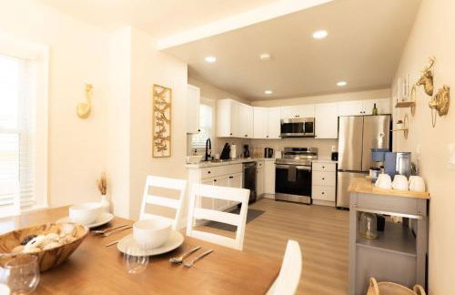 Work, Rest and Gather - Spacious 3BR with Modern Charm - Foto 8