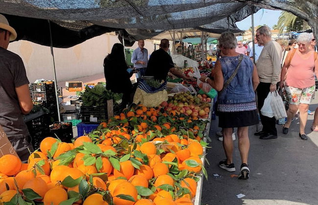 Comfortable Spacious Family House, Large Terrace and Garden, Beach and Bars - Foto 28