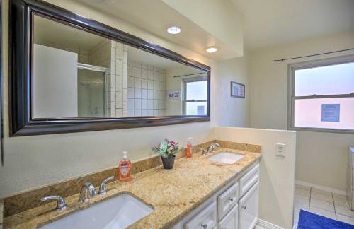 Breeze By the Pool Chula Vista Home with Game Room - Foto 18