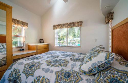 Charming Cottage Rental with Fabulous Views of the Trinity River in Northern California - Foto 70