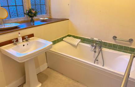 Haremere Hall - A Jacobean Estate of Grandeur - Foto 33