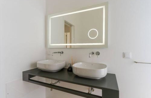 The pool house in Ponta de Sol - Photo 3