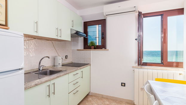 Antonella & Napoletano - Foto 4, Kitchen / Dining Room