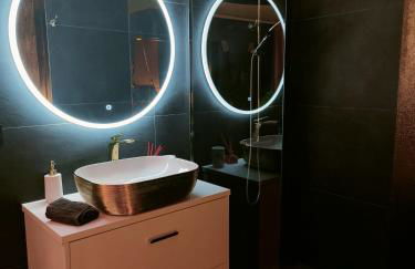 La loveroom bdsm de Nice " la chambre luxe des désirs " - Foto 24