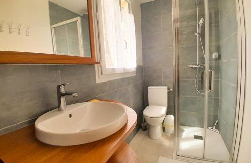 Duplex de Charme avec Bureau - Face Gare RER A - Foto 3