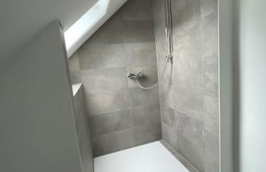 Gemütliche sanierte Wohnung mit Klimaanlage - Foto 9