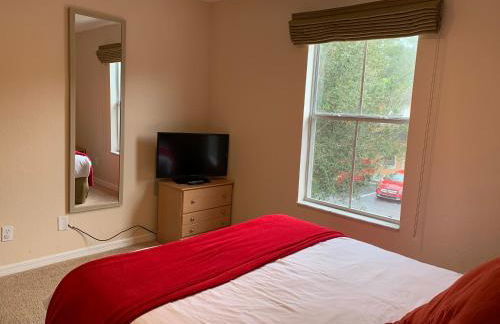 Four Bedroom Townhouse in Regal Oaks at Old Town - Foto 38