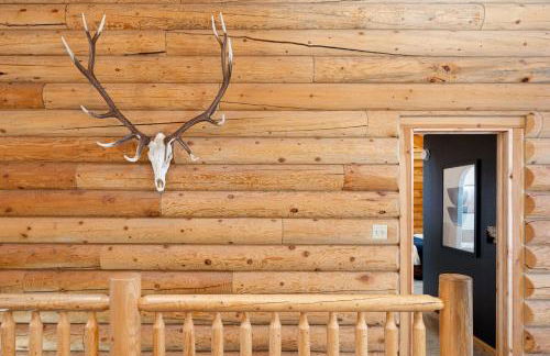 Iconic Log Cabin Escape - Idaho Springs - Hot Tub - Foto 19
