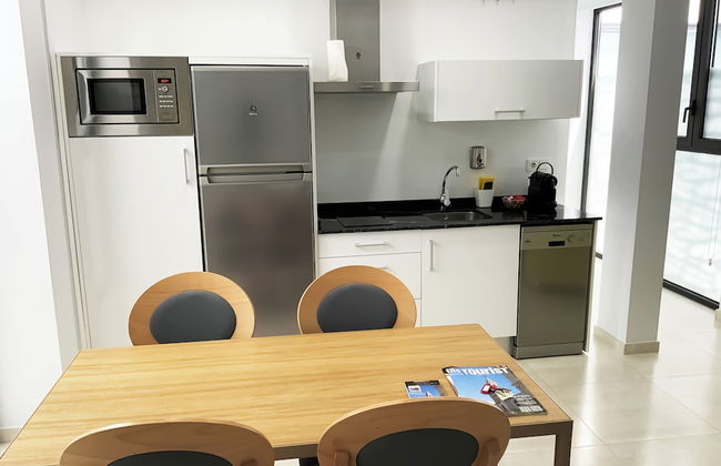 Feelathome Rivero Apartments - Photo 39