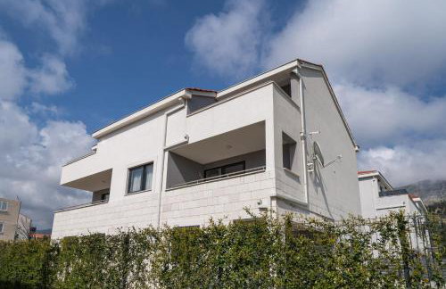 Olive Family house - Photo 11