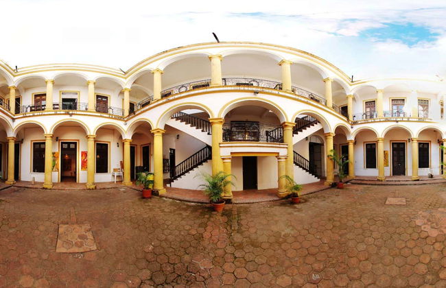 Santa Cruz de la Sierra Museum Tour - Photo 2