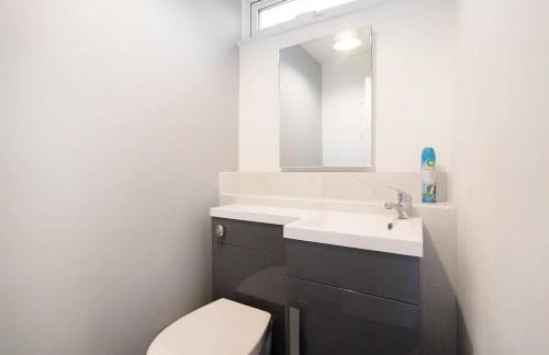 NEW! 3BR in Traynor Square - Photo 25