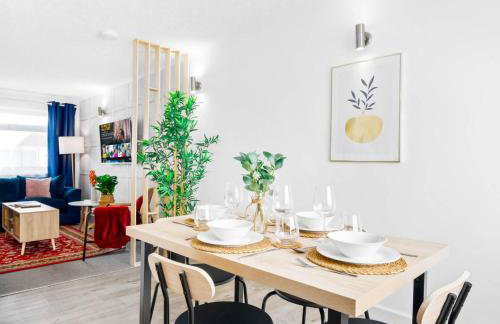 Chic 2 Bedroom Home - King-Size Beds - Garden - Parking 4VC - Foto 13